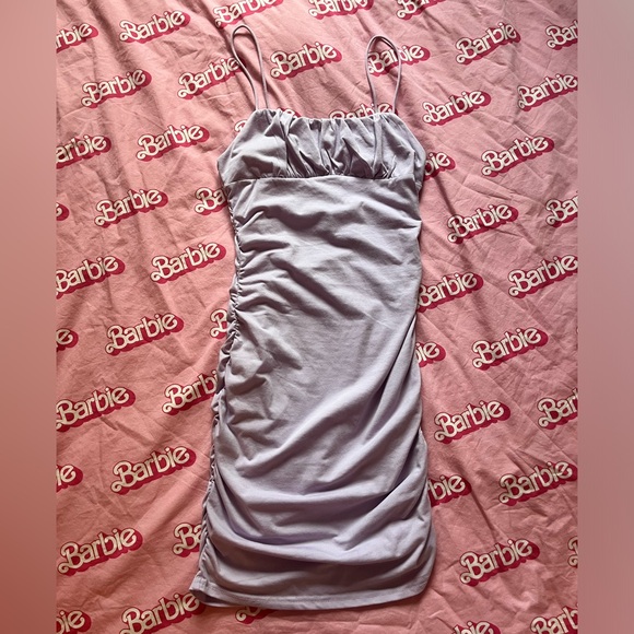 Ruched Bodycon Lavender Dress - Picture 3 of 4